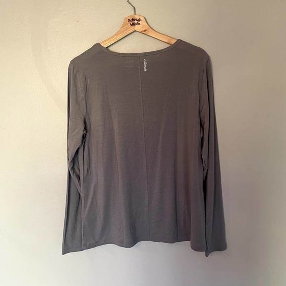 NWT allbirds Women's Natural Flow Studio Long Sleeve in Medium Gray SZ S - Picture 13 of 15